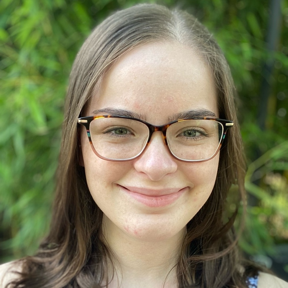 Meet your Posher, Ella